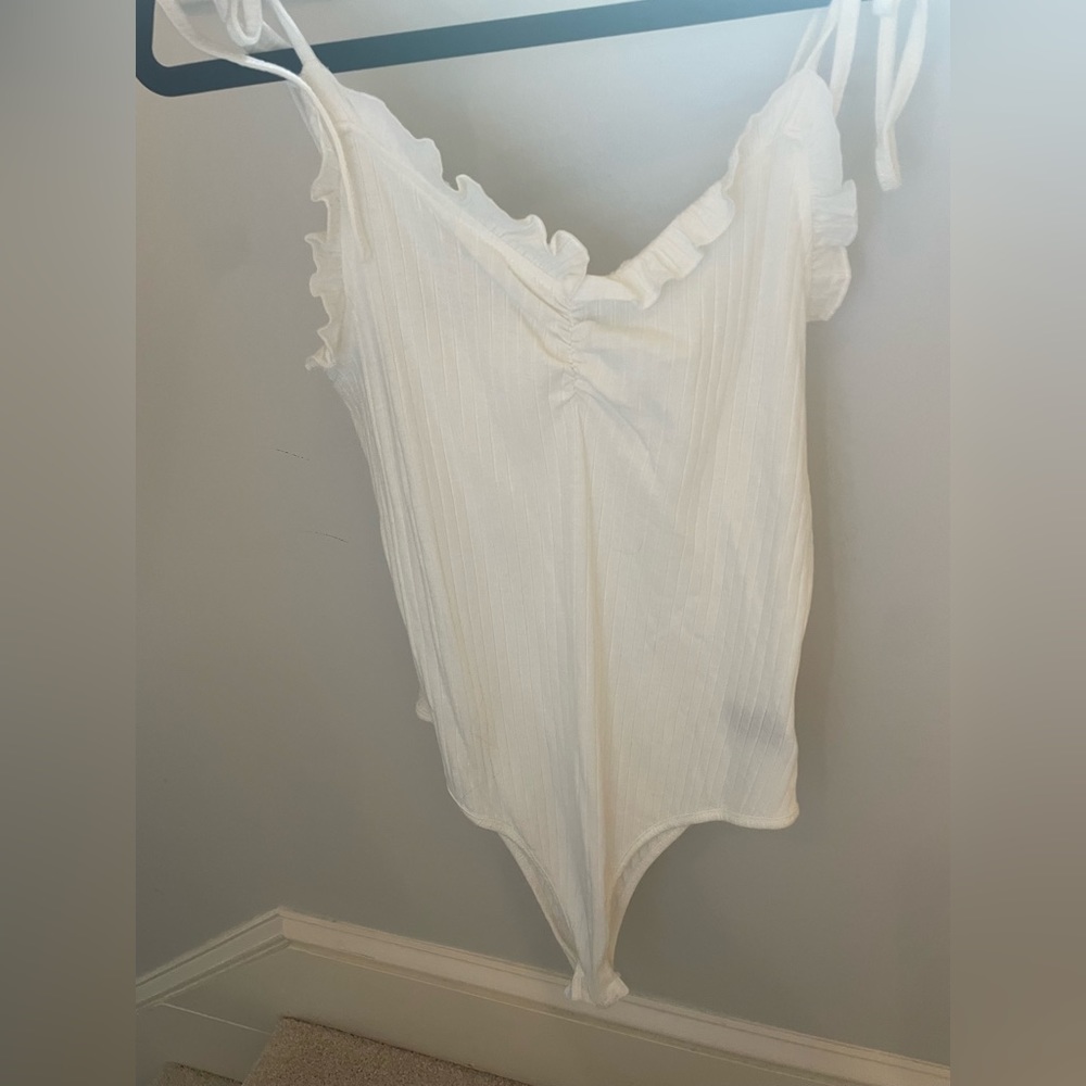 Shein bodysuit size L